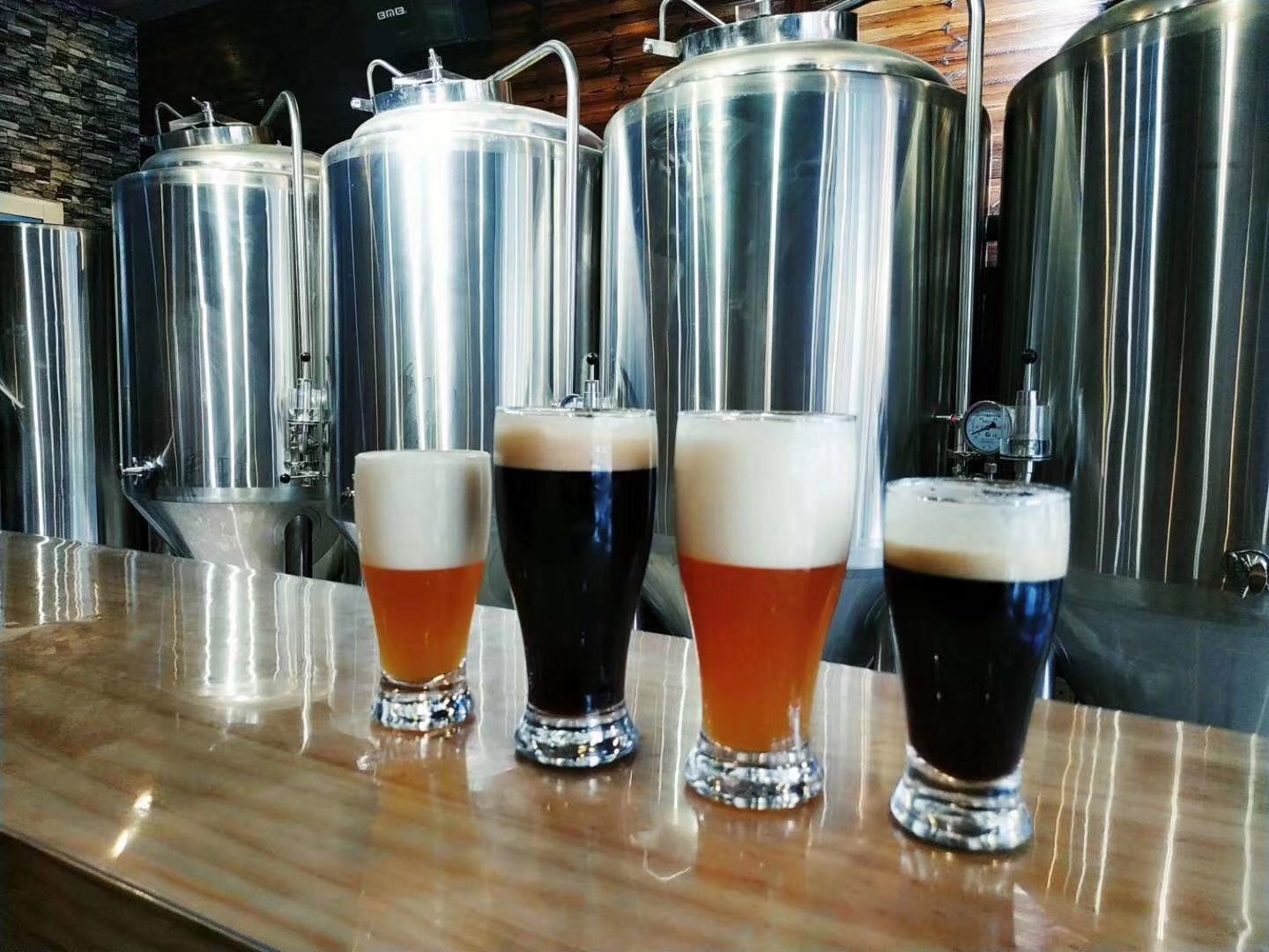 豪魯精釀啤酒 豪魯精釀啤酒