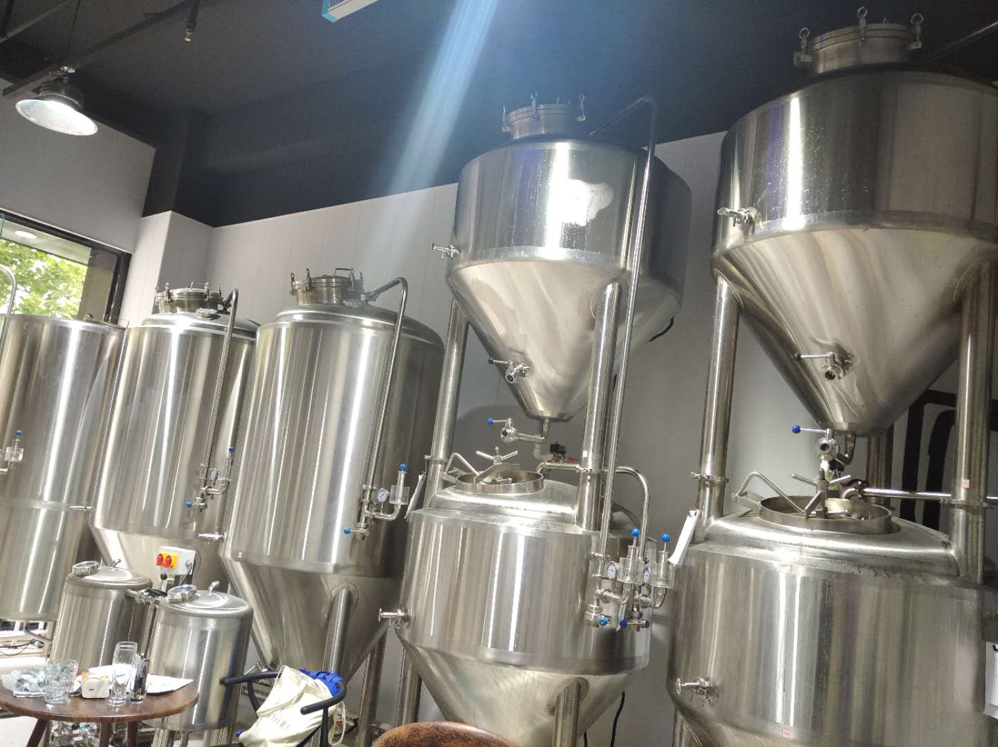 雙層自釀啤酒設備 雙層自釀啤酒設備
